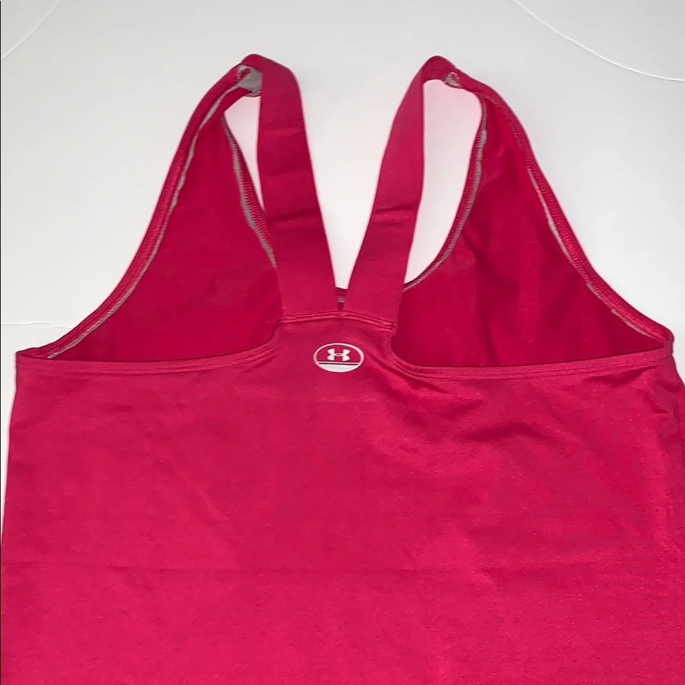 3/$20✨Under Armour Pink Fitted Sleeveless Tank Top - Picture 4 of 7
